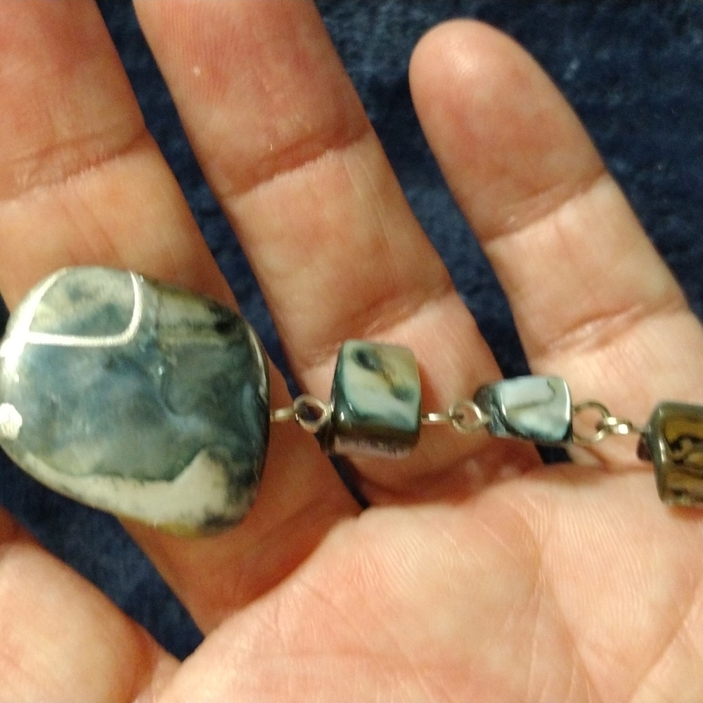 Necklace - Picture 3 of 3